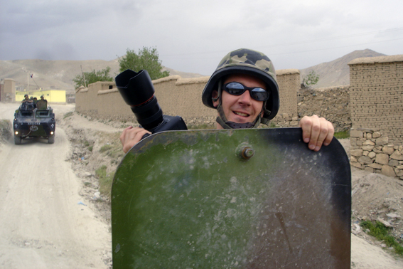 Mathieu, baroudeur, 5e fois en Afghanistan, commence à parler assez bien Farci...