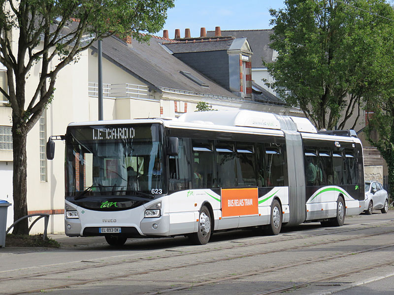 Fil infos CTRL - Page 17 @nantes-urbanway-18-cng_623-brt_2-boulevard_michelet-cd170802-032