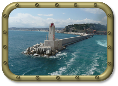 La jetée du port de Nice
