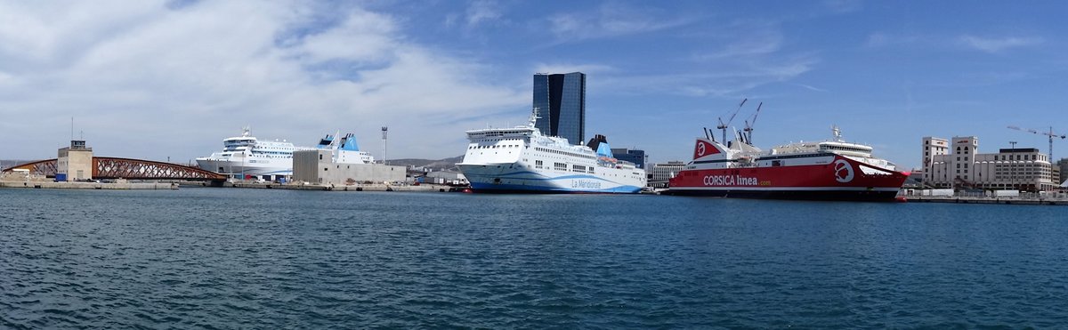 Trois navires de la continuité territoriale au port de Marseille en juillet 2016 ; photo : Jean-Pierre Fabre