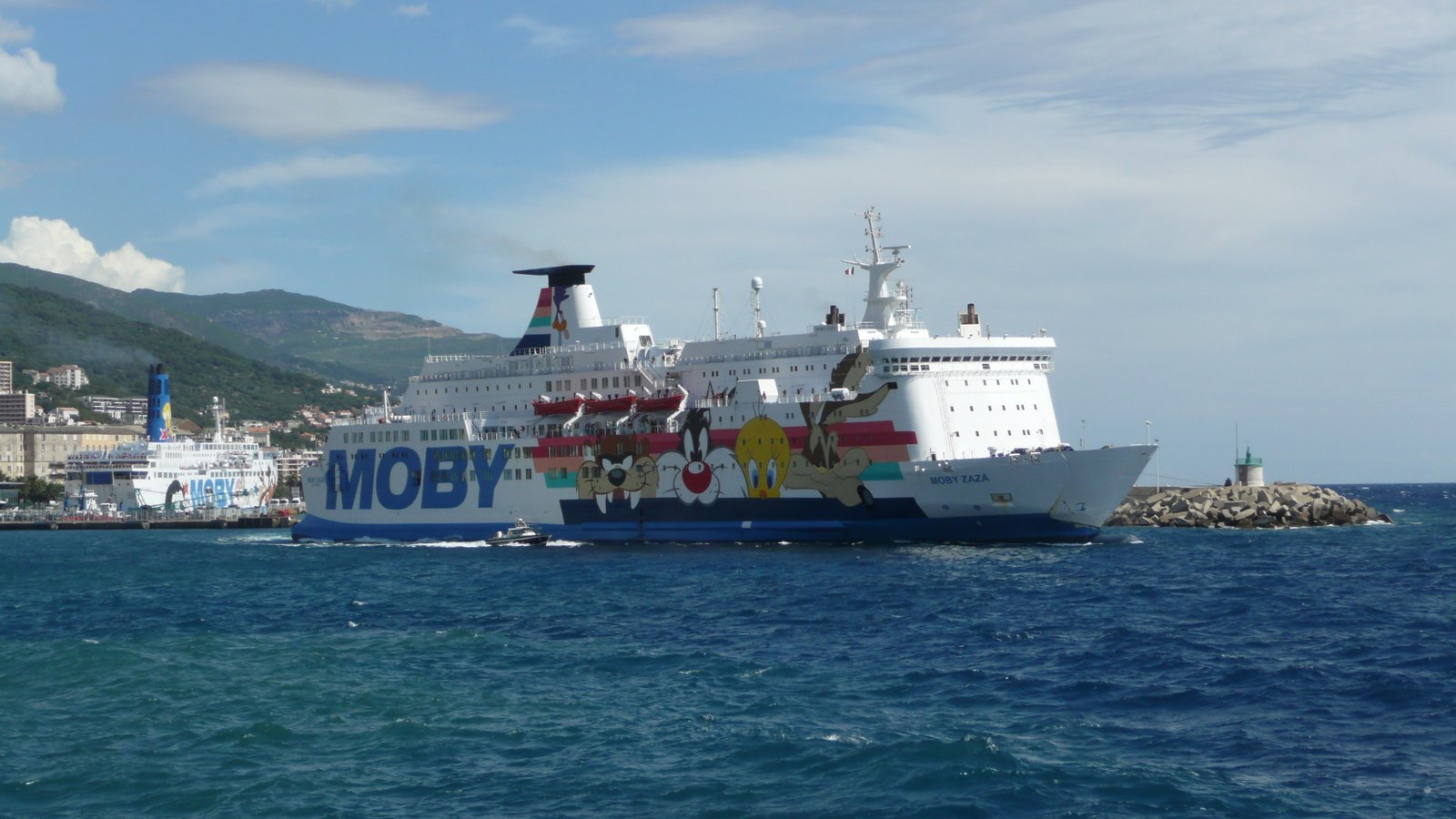 Départs de Bastia des Moby Zazà et Moby Corse, en juillet 2016 ; photo : Romain Roussel