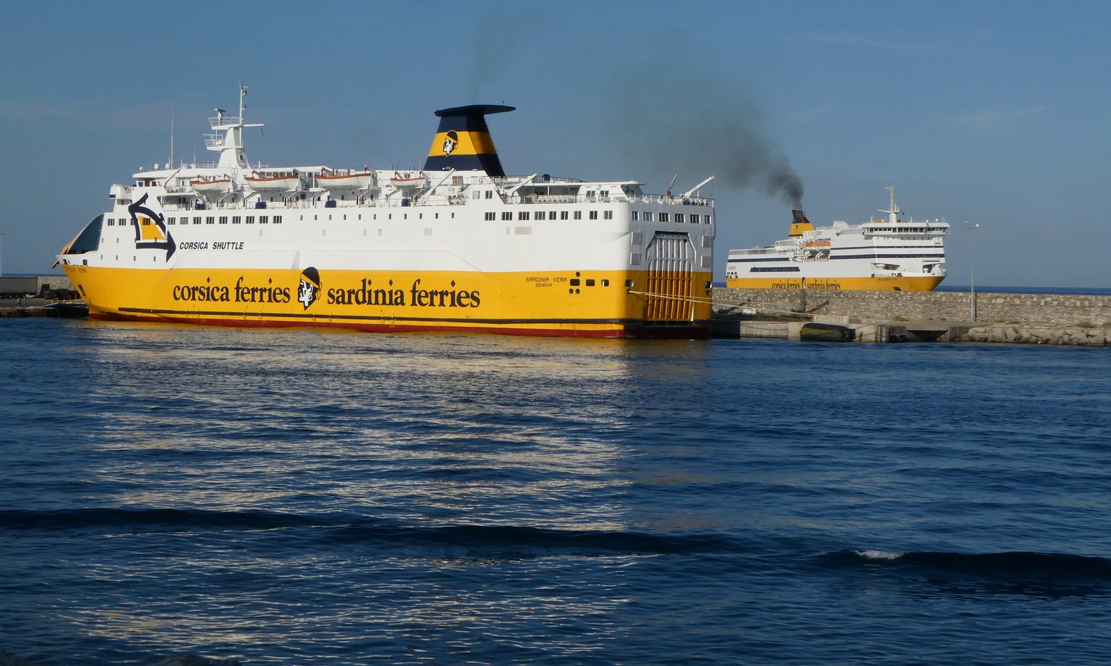 L'arrivée à Bastia du Mega Express Four, avec le Sardinia Vera, en août 2022 ; photo : Romain Roussel