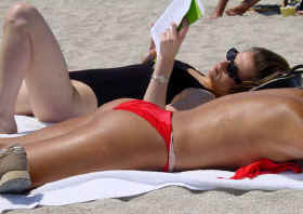 beach10.jpg (26907 octets)