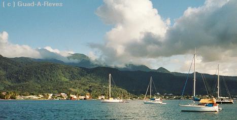  Dominica en mer et sur terre 