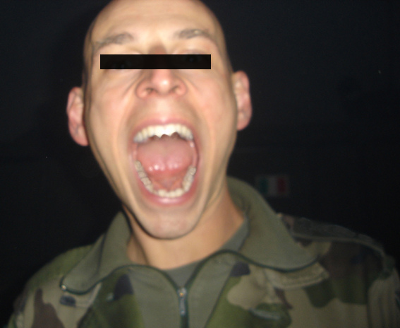 Respectons l'anonymat du Commandeur Roswell qui a fait une apparition brêve mais remarquable