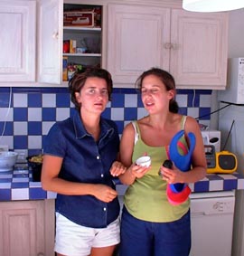 les femmes  la cuisine...