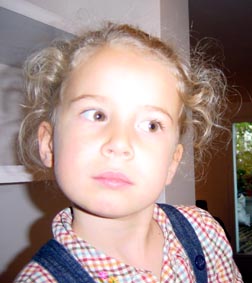 ariane toujours jaune